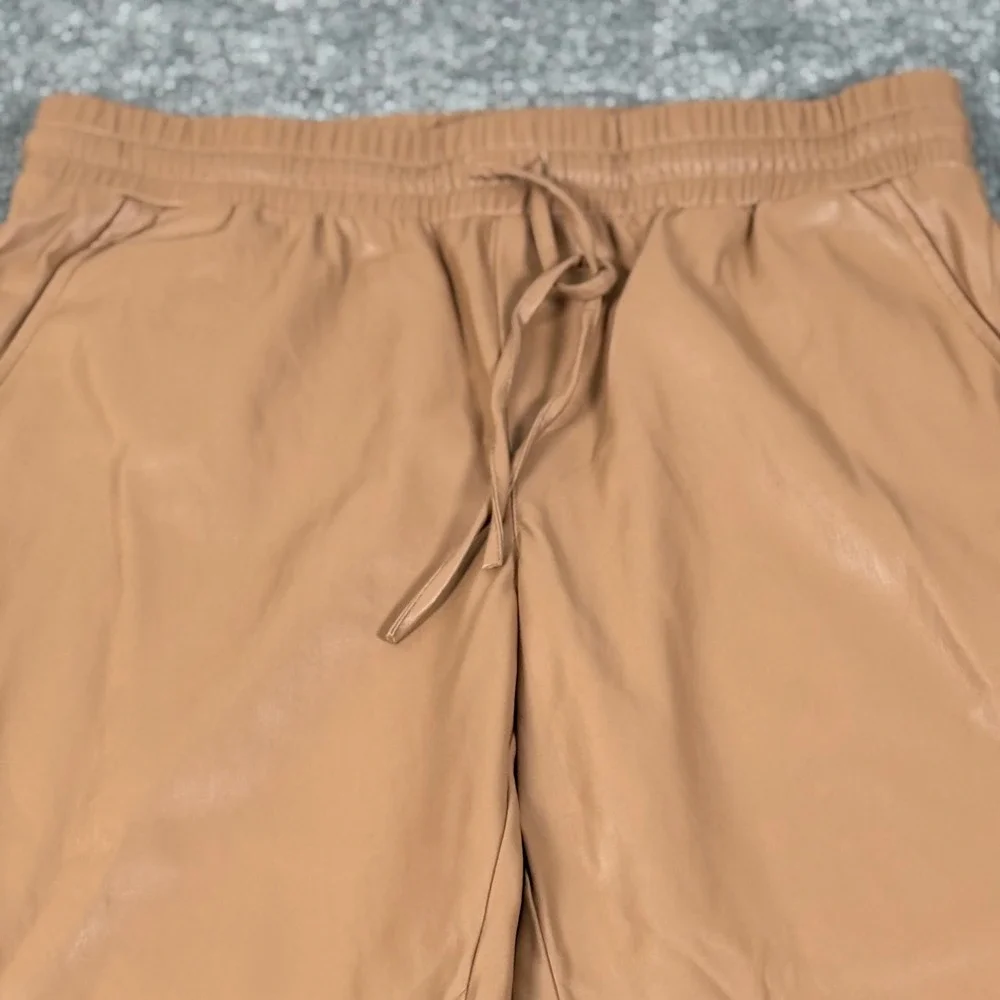 Pull‎ On Chic Faux Vegan Leather Jogger Pants Small Taupe Drawstring Waist Fall